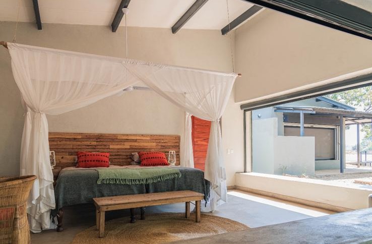 Kauluzi House South Luangwa National Park - Image 7